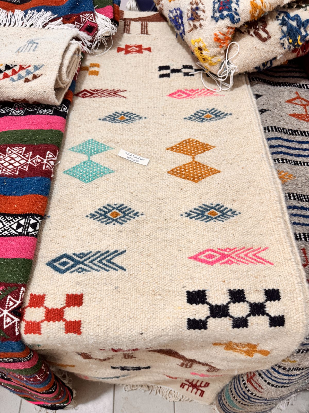 Tapis kilim écru à losanges