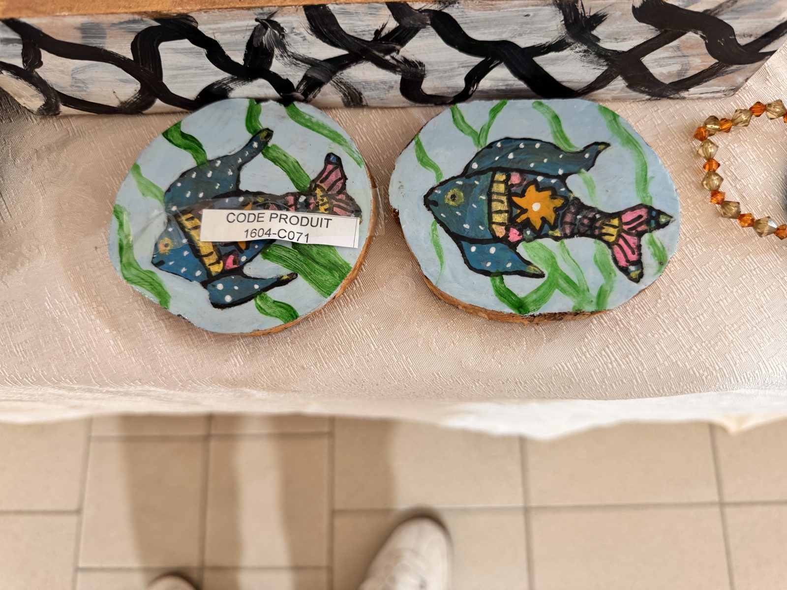 Dessous-de-verre en bois peint « Poissons »